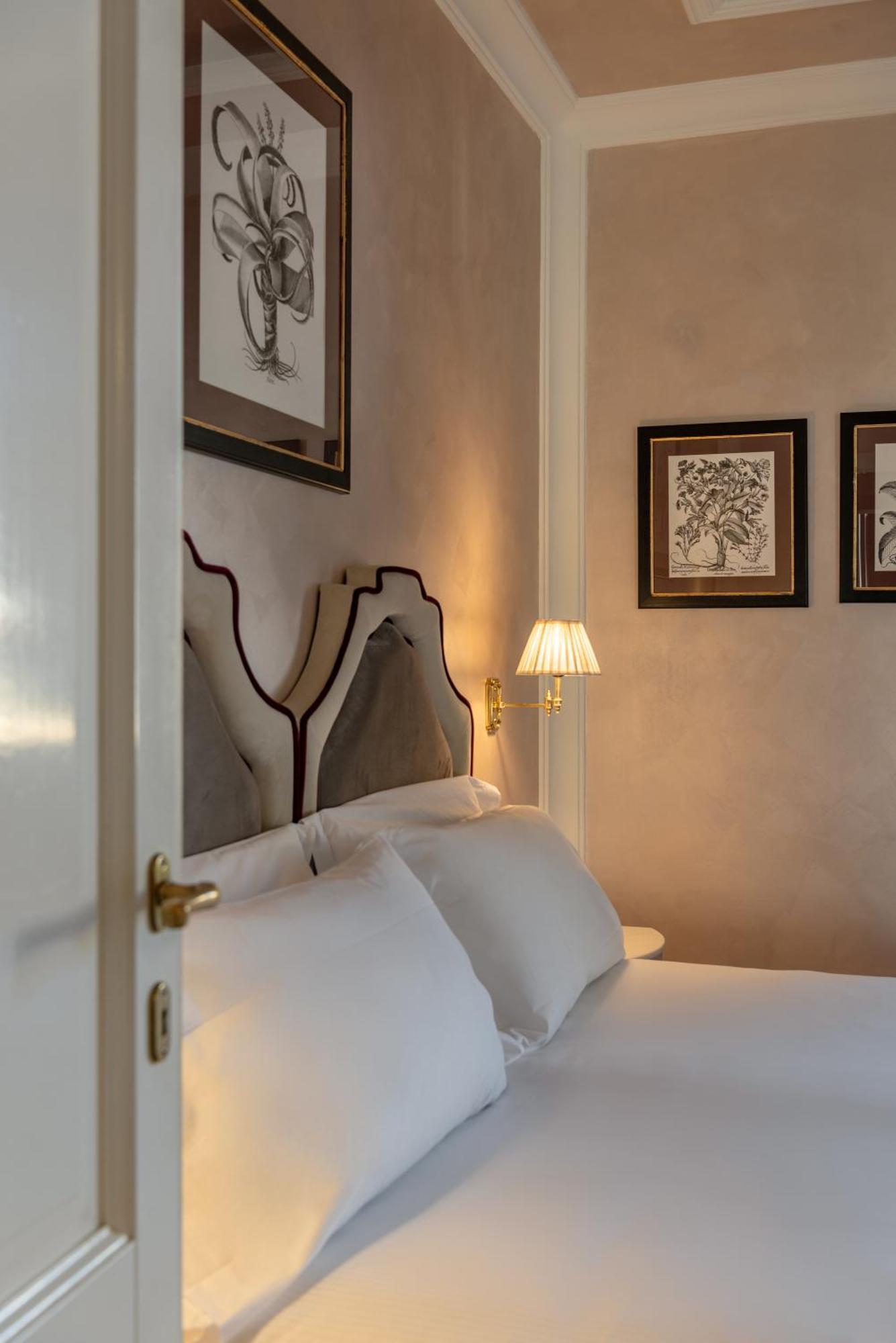 Residenza Gambrinus Bed & Breakfast Florence Exterior photo