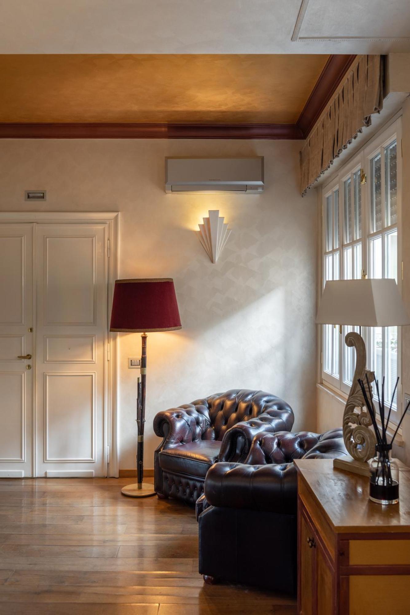 Residenza Gambrinus Bed & Breakfast Florence Exterior photo