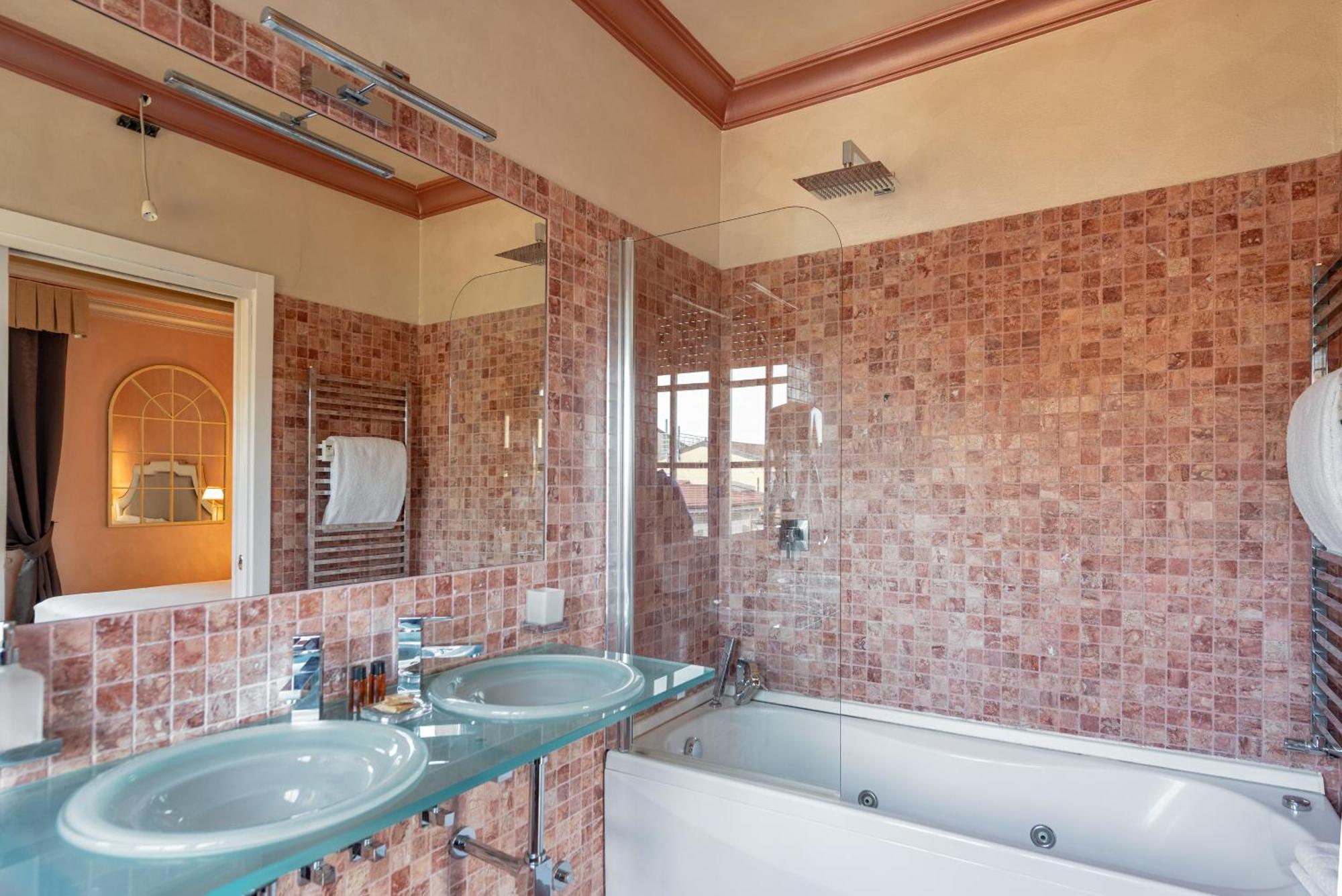 Residenza Gambrinus Bed & Breakfast Florence Exterior photo
